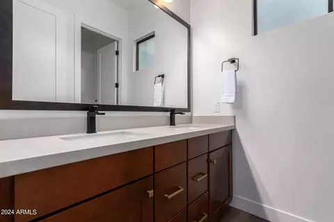 824 E Corral Rd, Phoenix, AZ 85042 photo 44