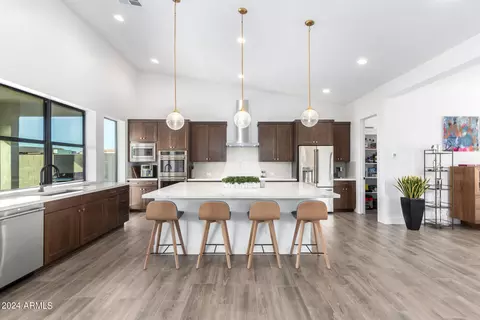 824 E Corral Rd, Phoenix, AZ 85042 photo 3