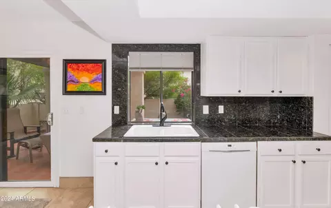 4816 E Winston Dr #3, Phoenix, AZ 85044 photo 9