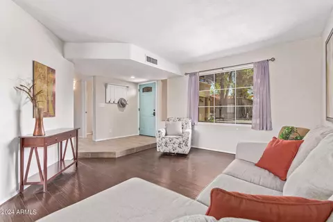 320 E Breckenridge Way, Gilbert, AZ 85234 photo 6