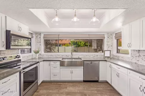 320 E Breckenridge Way, Gilbert, AZ 85234