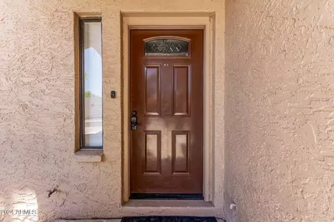 320 E Breckenridge Way, Gilbert, AZ 85234 photo 4