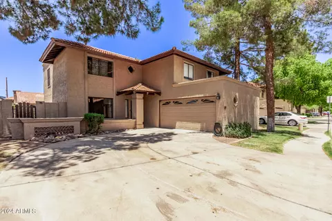 320 E Breckenridge Way, Gilbert, AZ 85234 photo 2