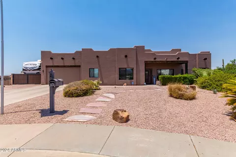 210 E 13th Ave, Apache Junction, AZ 85119