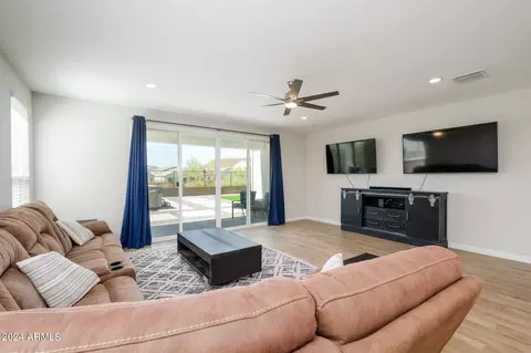 2135 E Questa Dr, Phoenix, AZ 85024 photo 12
