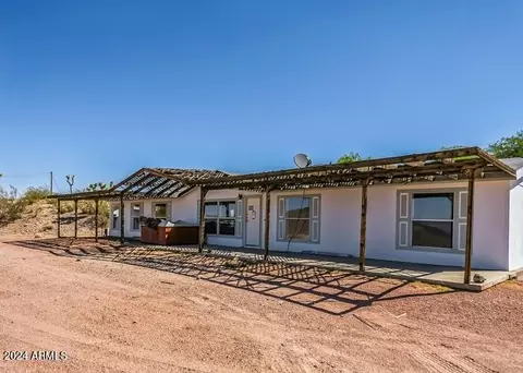9035 W Tujunga Dr, White Hills, AZ 86445
