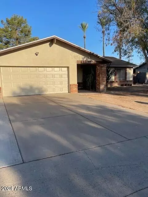410 S Spur Spur, Mesa, AZ 85204