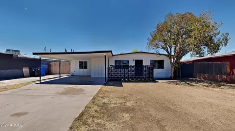 2207 W Sunnyside Ave, Phoenix, AZ 85029