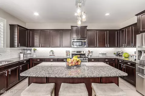 10453 E Nido Ave, Mesa, AZ 85209 photo 3
