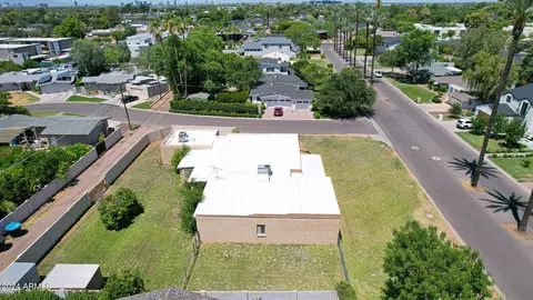 4035 E Hazelwood St, Phoenix, AZ 85018 photo 21