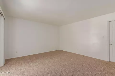 2703 E Shaw Butte Dr, Phoenix, AZ 85028 photo 24