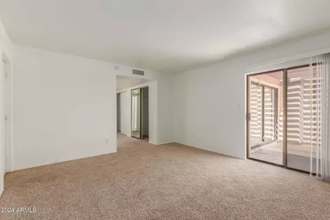 2703 E Shaw Butte Dr, Phoenix, AZ 85028 photo 22