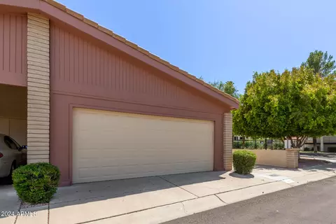 2703 E Shaw Butte Dr, Phoenix, AZ 85028 photo 35