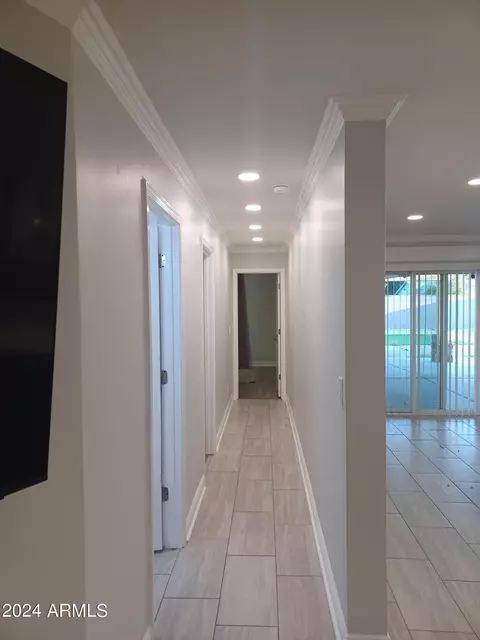5243 E Windsor Ave, Phoenix, AZ 85008 photo 9