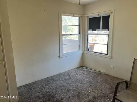 725 W Cinnabar Ave, Phoenix, AZ 85021 photo 2