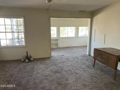 725 W Cinnabar Ave, Phoenix, AZ 85021 photo 4