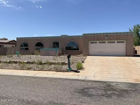 4616 Monarch Dr, Sierra Vista, AZ 85635