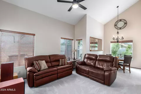 1937 E Wescott Dr, Phoenix, AZ 85024 photo 2