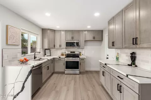 2261 E Kathleen Rd, Phoenix, AZ 85022 photo 16
