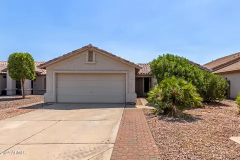 1057 S Jamaica Way, Gilbert, AZ 85296