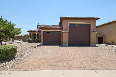 25773 N Cinch Dr, Peoria, AZ 85383