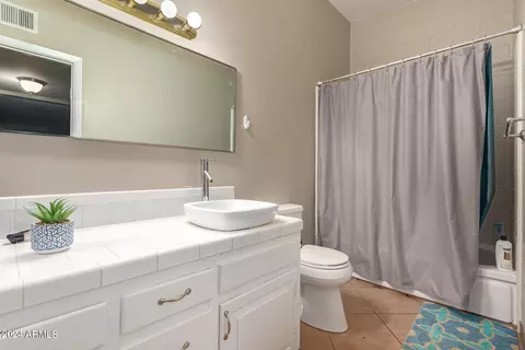 1030 E Bethany Home Rd #108, Phoenix, AZ 85014 photo 17