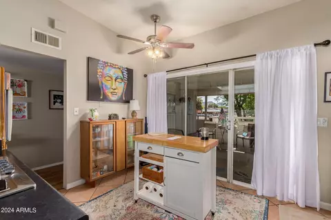 1030 E Bethany Home Rd #108, Phoenix, AZ 85014