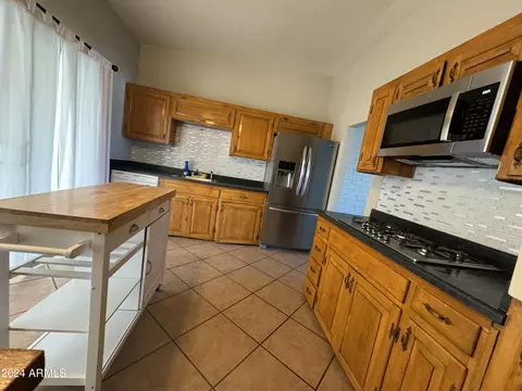 1030 E Bethany Home Rd #108, Phoenix, AZ 85014 photo 3