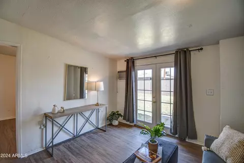 153 E Grove Ave, Mesa, AZ 85210 photo 8