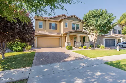 3541 E Amber Ln, Gilbert, AZ 85296 photo 3