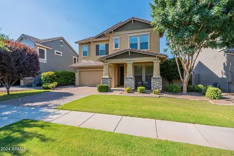 3541 E Amber Ln, Gilbert, AZ 85296 photo 2