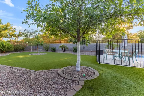 92 S Debra Dr, Gilbert, AZ 85296 photo 54