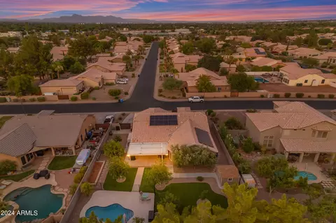 92 S Debra Dr, Gilbert, AZ 85296 photo 63