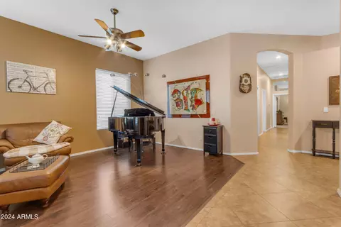 92 S Debra Dr, Gilbert, AZ 85296 photo 11