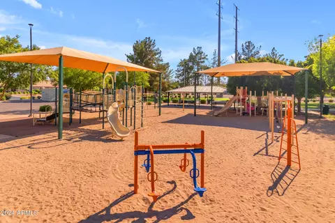 92 S Debra Dr, Gilbert, AZ 85296 photo 62
