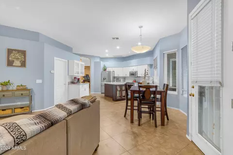 92 S Debra Dr, Gilbert, AZ 85296 photo 19