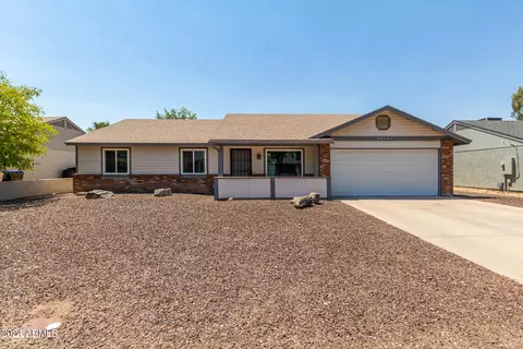 8913 W Cinnabar Ave, Peoria, AZ 85345
