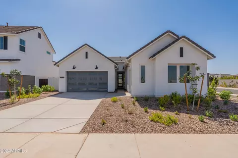 35658 N Lodestone Dr, Queen Creek, AZ 85142