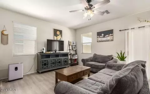 28957 N Tsavorite Rd, San Tan Valley, AZ 85143