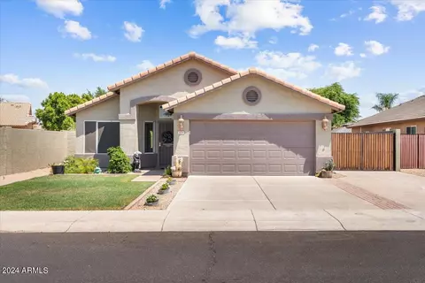 7686 W Foothill Dr, Peoria, AZ 85383