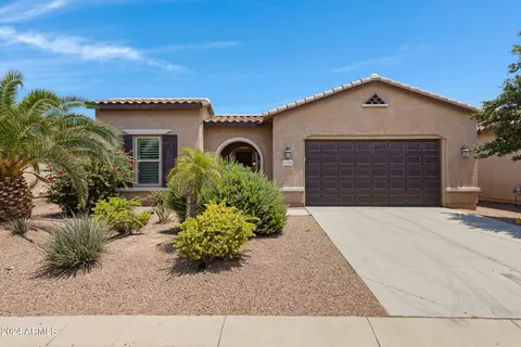 41694 W Harvest Moon Dr, Maricopa, AZ 85138