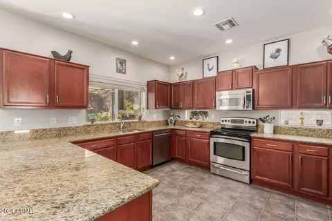 3297 E Mayberry Ave, Gilbert, AZ 85297 photo 25