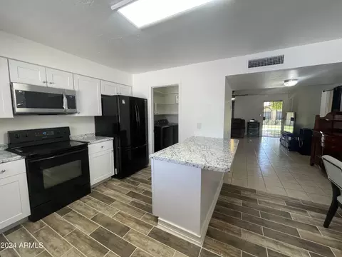 6142 N 30th Ave, Phoenix, AZ 85017 photo 10