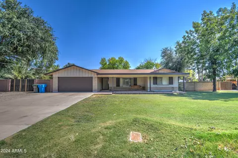 4407 W Waltann Ln, Glendale, AZ 85306