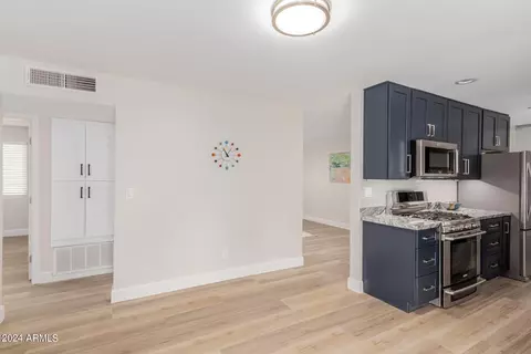 5121 N 13th Ave, Phoenix, AZ 85013 photo 11