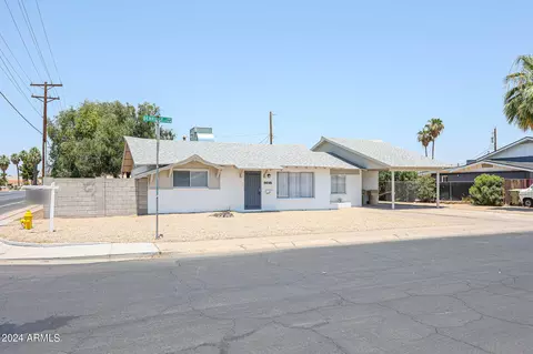 4648 W Berridge Ln, Glendale, AZ 85301