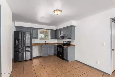 523 E 10th Dr, Mesa, AZ 85204 photo 11