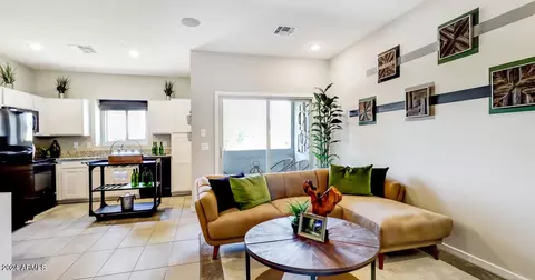 2829 W Red Fox Rd, Phoenix, AZ 85085 photo 8