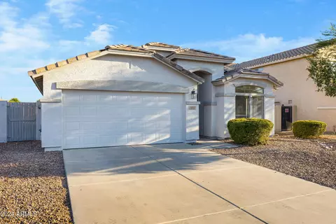 3853 E Derringer Way, Gilbert, AZ 85297 photo 3