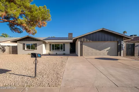 5111 W Greenway Rd, Glendale, AZ 85306